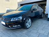 Volkswagen VW Passat Varaint 2.0TSI Highline Top Auss... - Volkswagen Passat Variant aus 2011: Highline