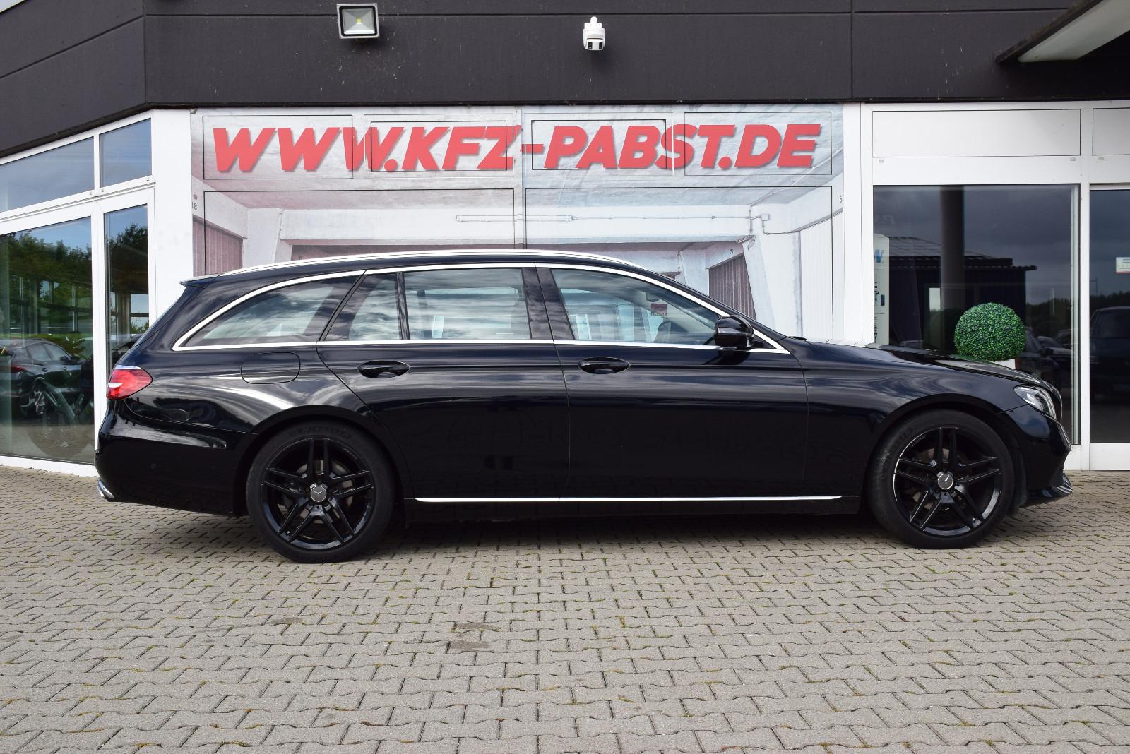 Mercedes-Benz E 220 d T-Modell Avantgarde LED KAMERA AHK SHZ