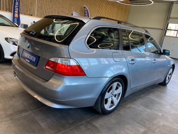 BMW 530 Touring 530d xDrive *HUD*NAVI*LEDER*PANO*SZH