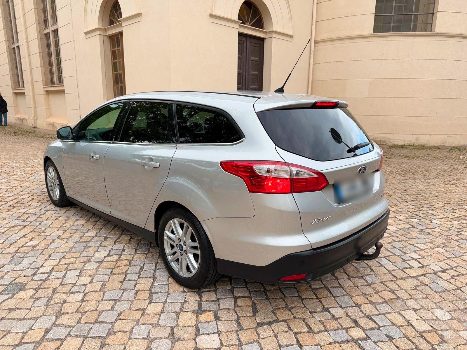 Ford Focus 2013 — engine 150 HP (110kW)