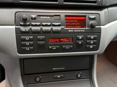Fahrzeugabbildung BMW 316i Lim. / 2. Hand Navi Xenon Sitzheizung Tempo