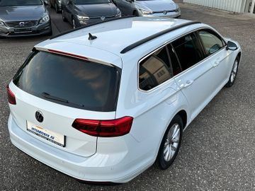 Volkswagen Passat Variant - 11