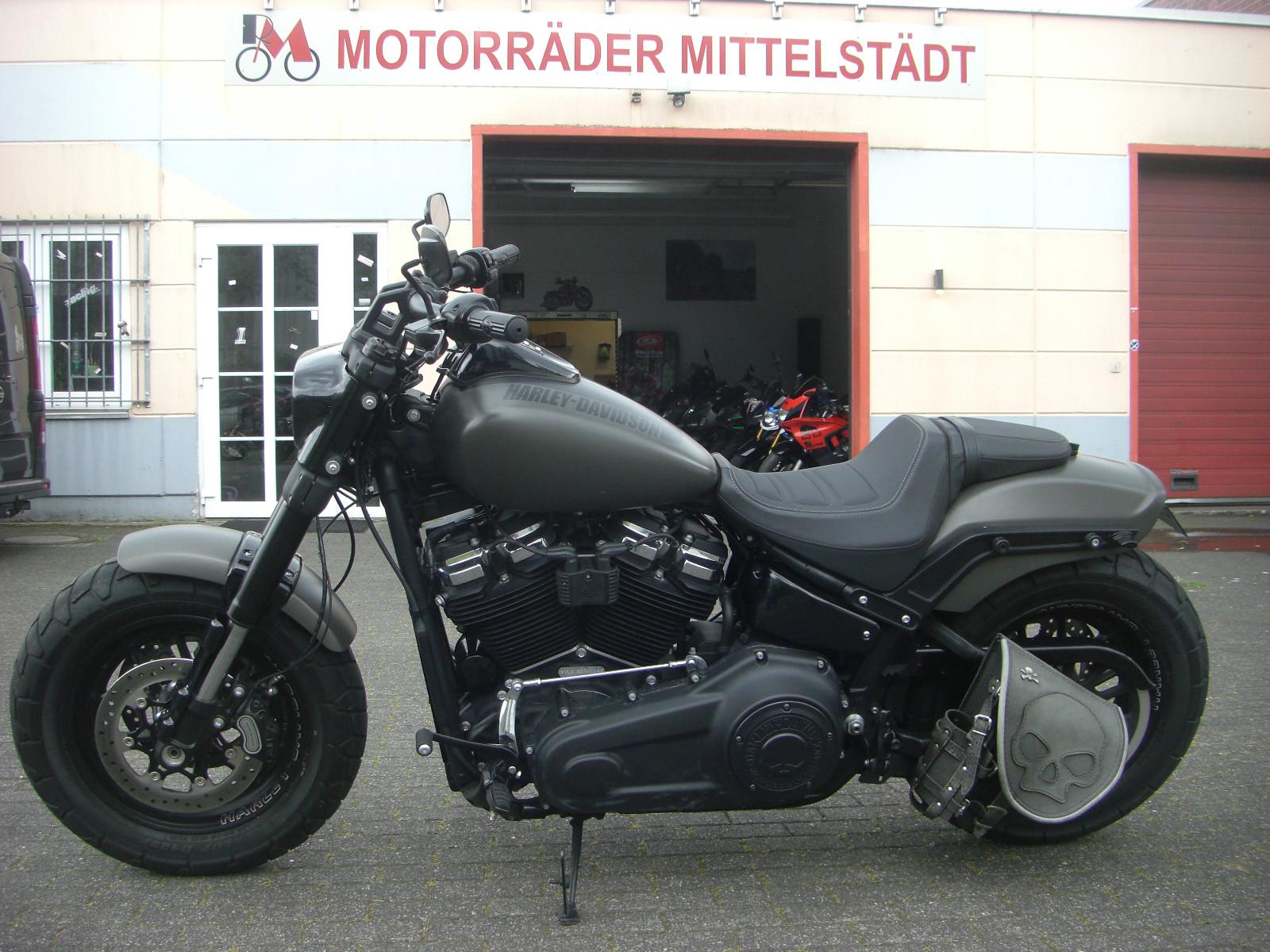 Harley-Davidson FAT BOB 114 ABS 1. HAND 14000 KM S&S AUSPUFF