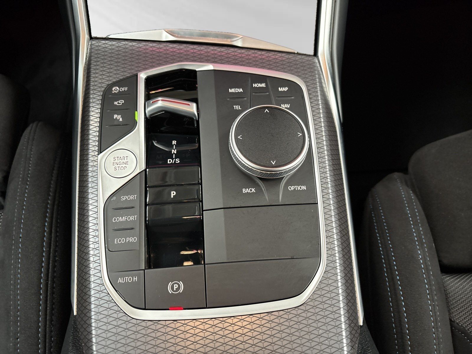 BMW 320 - Bild 12