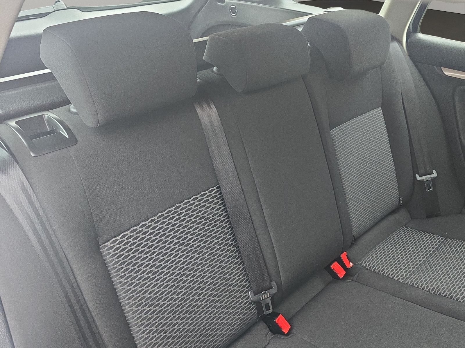 Fahrzeugabbildung Volkswagen Golf VI Variant Trendline INSPEKTION TÜV NEU