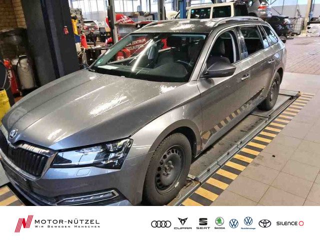 Skoda Superb Combi 2.0 TDI STYLE MATRIX+NAVI+ACC+SHZ