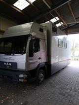 MAN 8.220 Wohnmobil Racetruck Catering - MAN 8