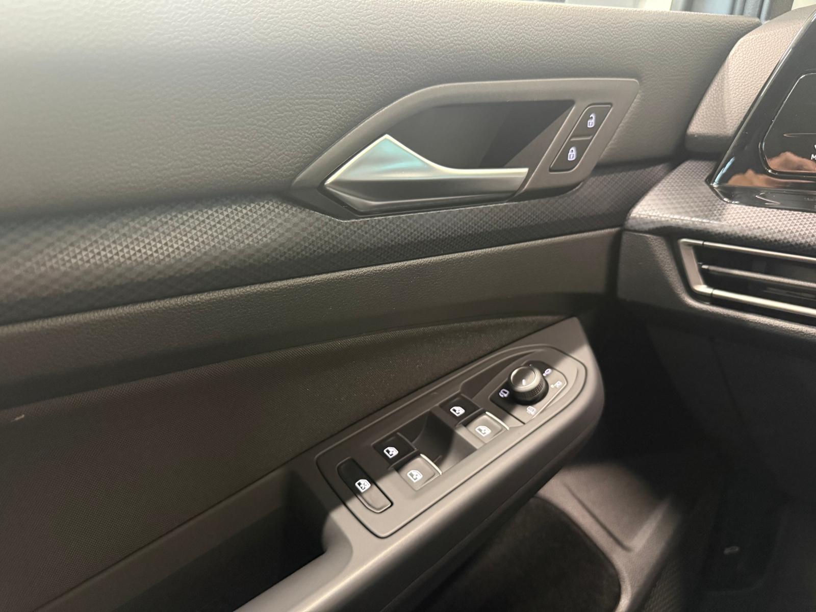 Volkswagen Golf VIII United 1.5 TSI LED RFK ACC, миниатюра 19
