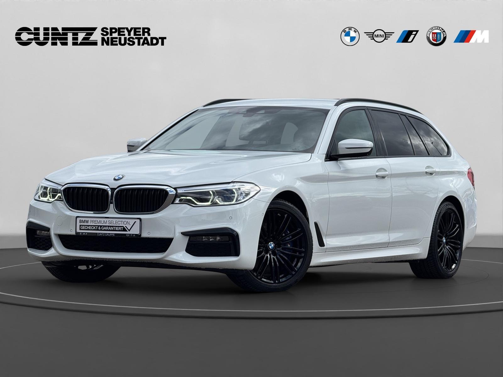 BMW 540d xDrive Touring M Sport Harman/Kardon Parkin