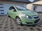Opel Corsa 3-Türer 1.4 16V Edition 111 Jahre - Opel Corsa aus 2010: 1.3