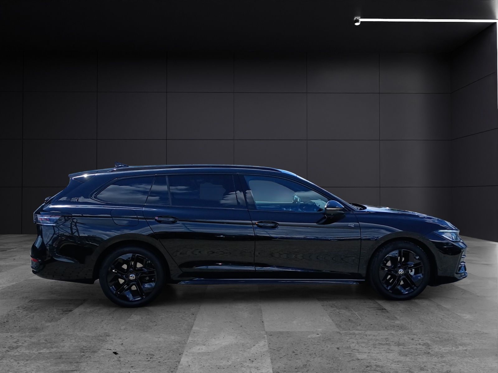 Fahrzeugabbildung Volkswagen Passat TDI R-Line Black Style Matrix AHK Navi AI