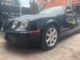Jaguar S-Type 2,5 Executive schwarz Beige - Jaguar S-Type: 2.5
