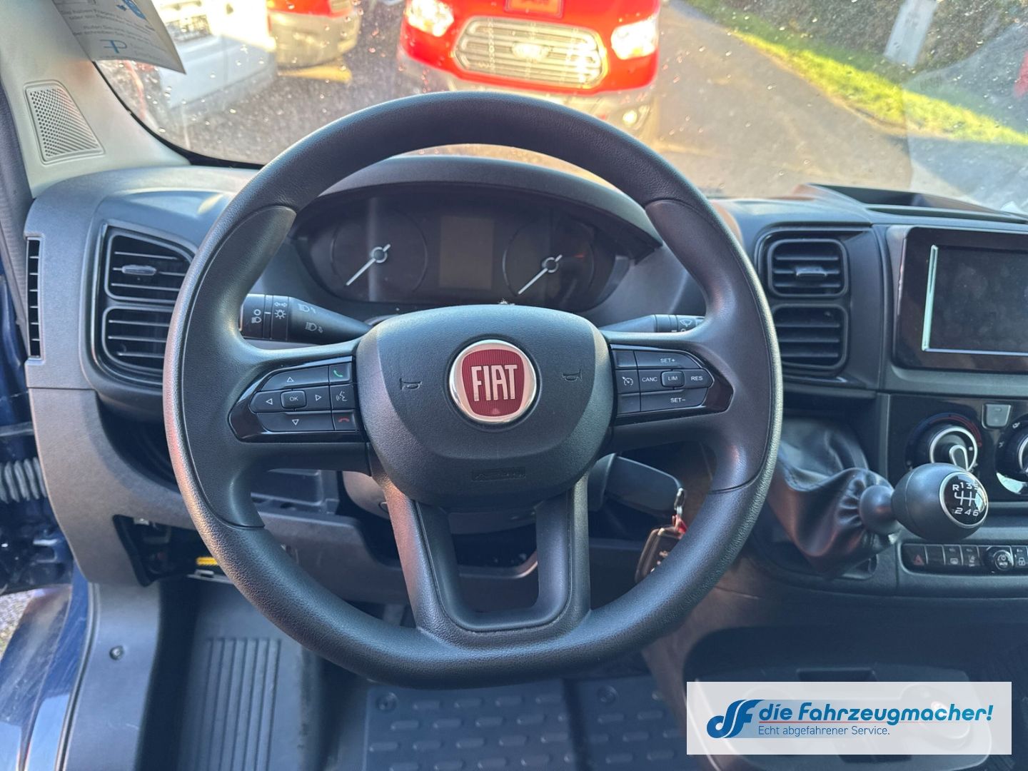 Fahrzeugabbildung Fiat Ducato Grossr.-Kasten33 140 L4H2 MOTORSCHADEN