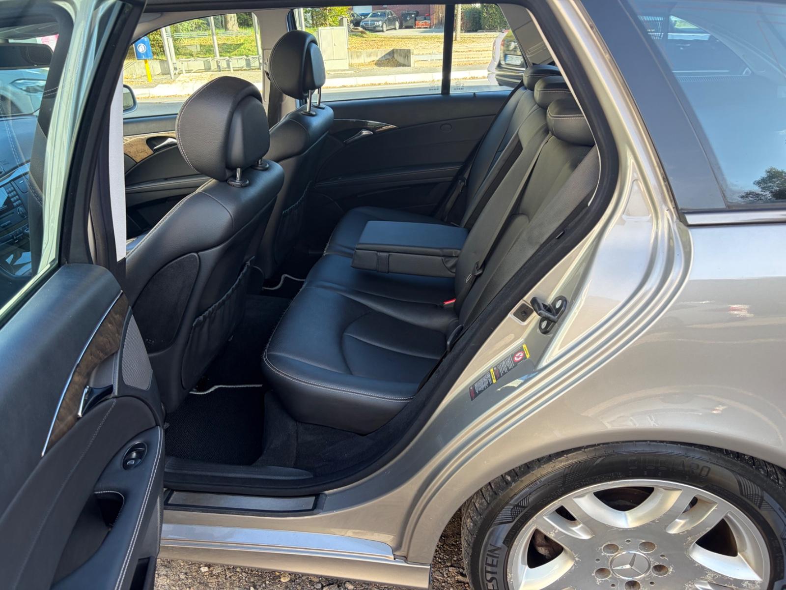 Mercedes-Benz E200 2008 — photo 14