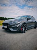 Ford Focus 2,3 EcoBoost ST Styling-Paket ST Styli... - Ford Focus: Styling