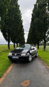 Volkswagen VW Bora 1.6 16V - gebrauchte VW Bora aus dem Jahr 2001