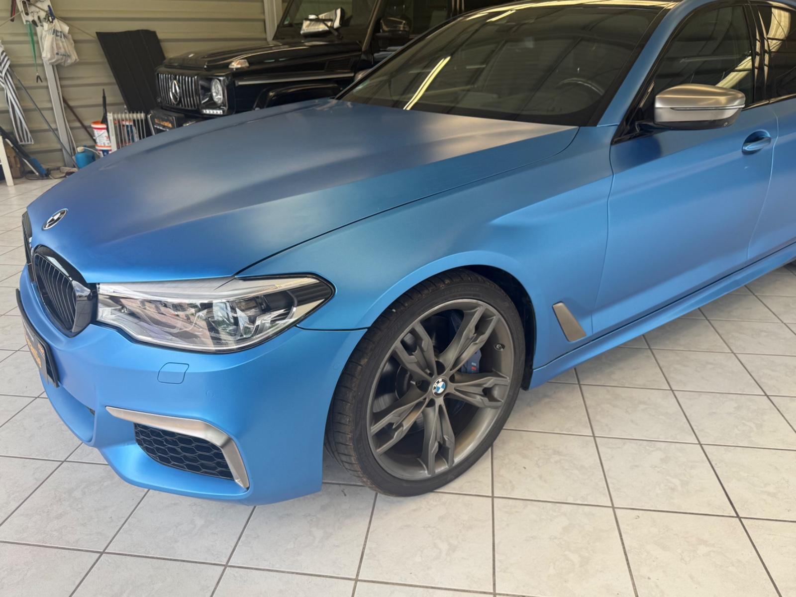 BMW M550i xDrive 4.4 V8 462 ch BVA / Bowers & Wilkins / Night Vision / Head-Up Display / Sièges ventilés