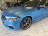 BMW M550i M-Paket xDrive HeadUp Soft-Close Schiebed. - BMW M-Modelle in Hamburg