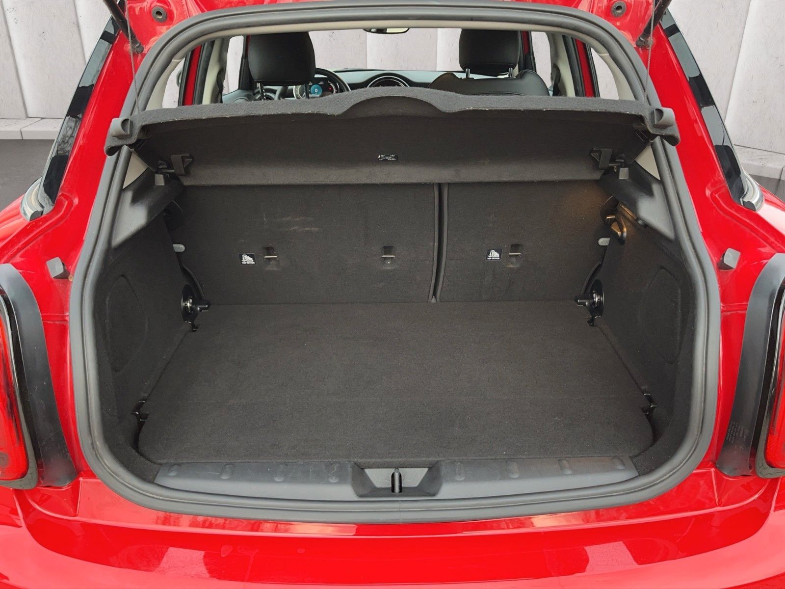 Fahrzeugabbildung MINI COOPER 5-trg.*Keyless*Navi*PDC*Aktionsangebot