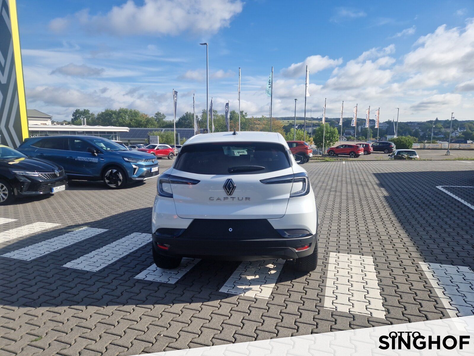 Fahrzeugabbildung Renault Captur Techno Mild Hybrid 140 EDC