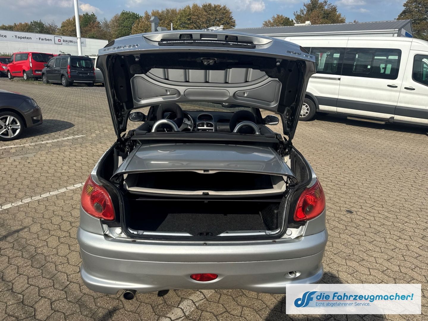 Fahrzeugabbildung Peugeot 206 Cabriolet CC Quiksilver El. Verdeck *EXPORT