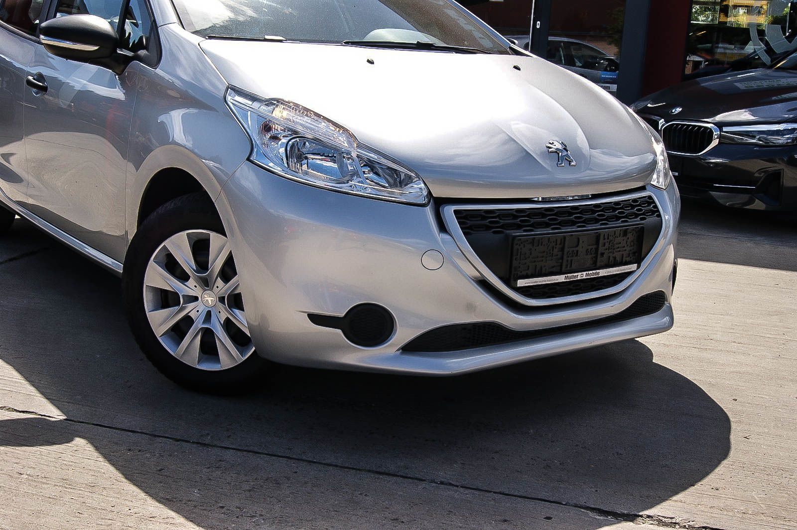 Fahrzeugabbildung Peugeot 208 1.0 VTi Active KLIMA TEMPOMAT SERVICE NEU