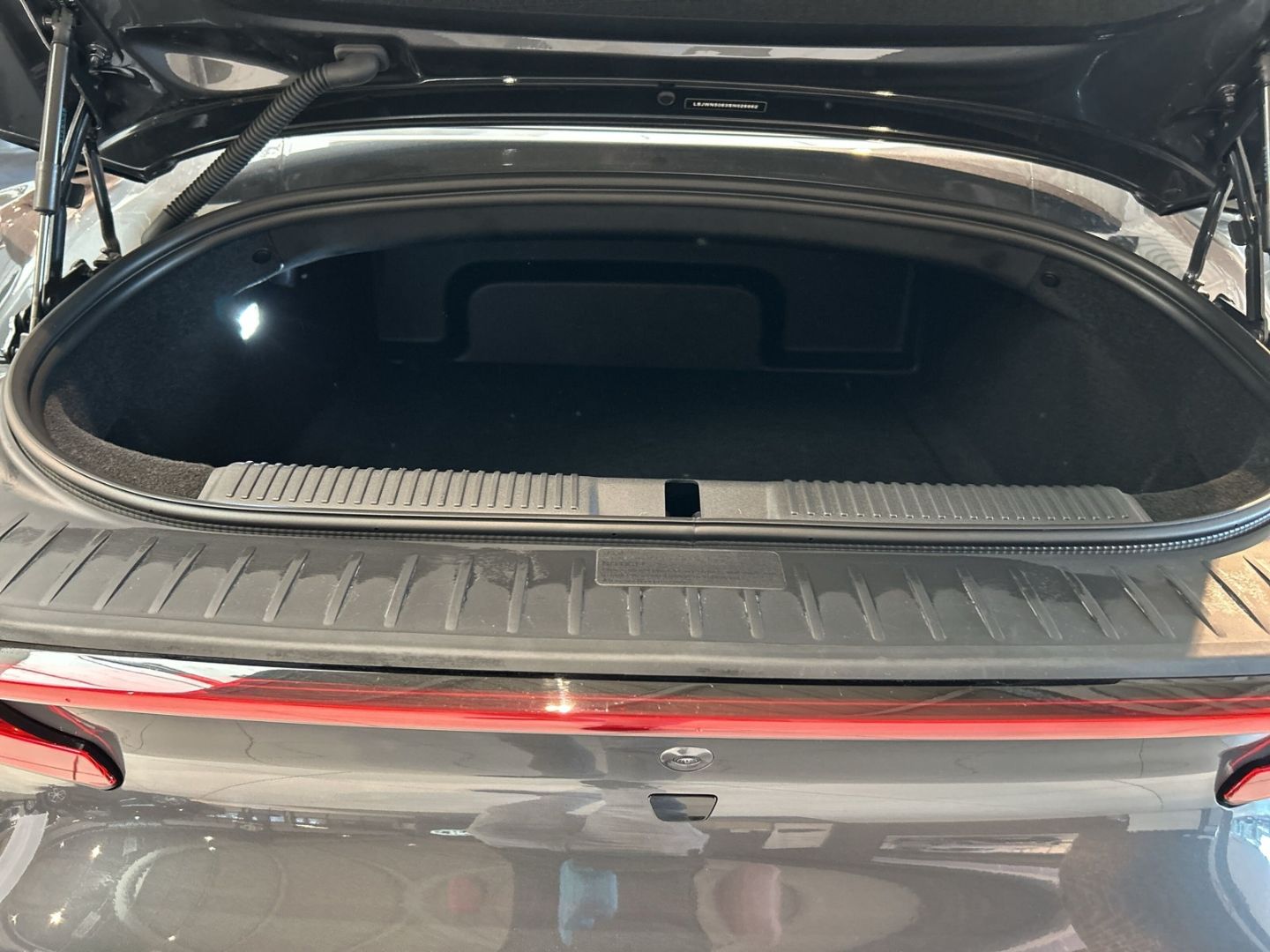 Fahrzeugabbildung MG Cyberster X-Power Dual Motor VFW Kauf ab 1.11.25