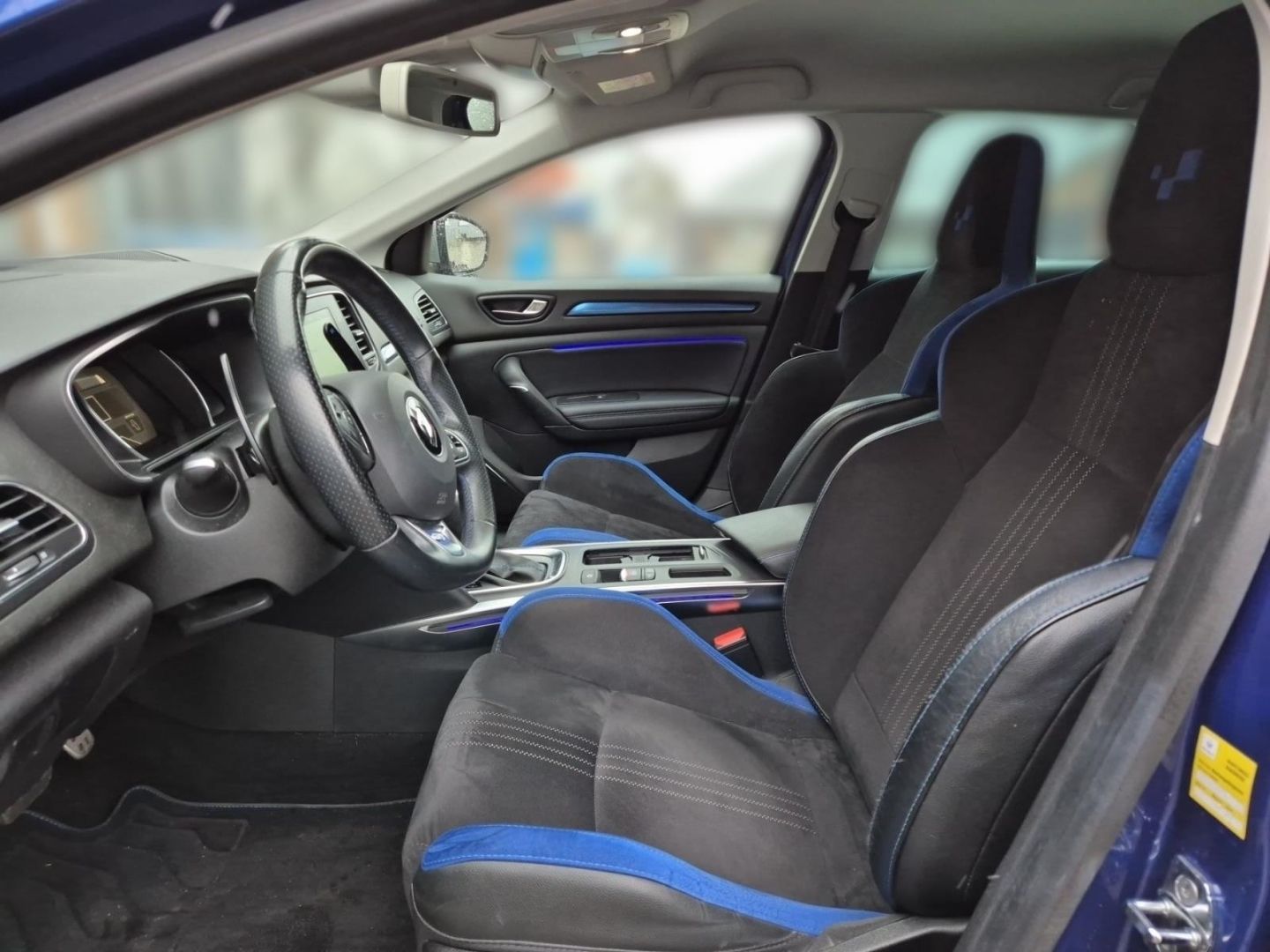 Fahrzeugabbildung Renault Megane IV Grandtour GT HUD Navi Digitales Cockpi