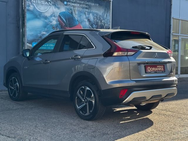 Fahrzeugabbildung Mitsubishi Eclipse Cross 2.4 MIVEC PLUS Navi*1.Hand