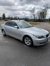 BMW 525i  e60 - BMW 525: E60