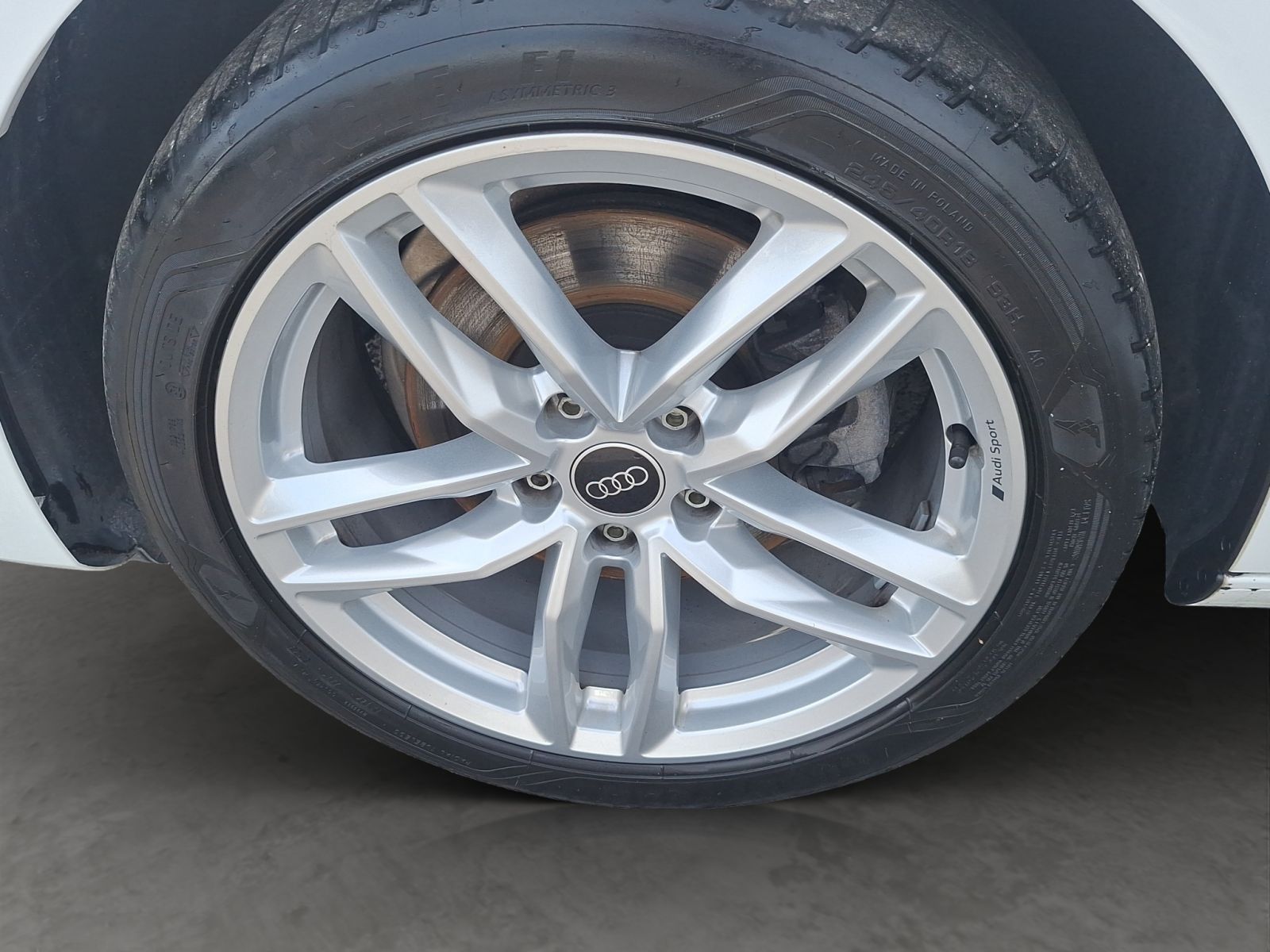 Audi A4 - Bild 18