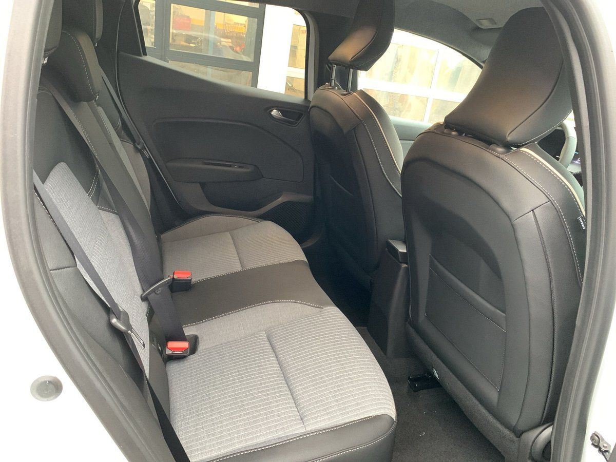 Renault Clio - Bild 26