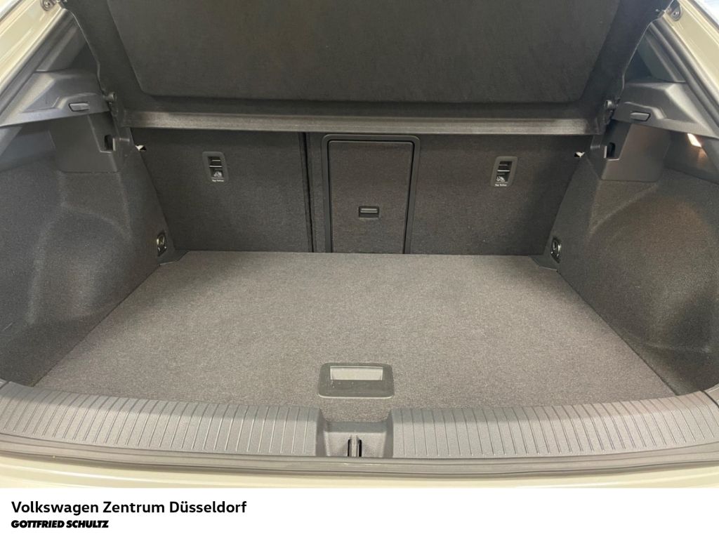 Volkswagen T-Roc - Bild 8