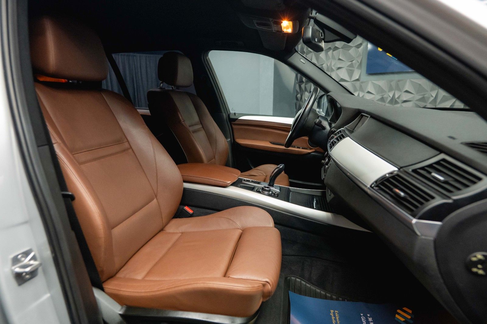 Fahrzeugabbildung BMW X5 xDrive 30d M Sport *TÜV NEU*Xenon*Facelift*