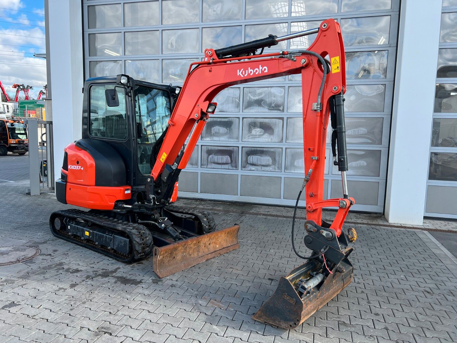 Fahrzeugabbildung Kubota KX 037-4 / nur 531h! / 2024 / hydr. Grabenräumer