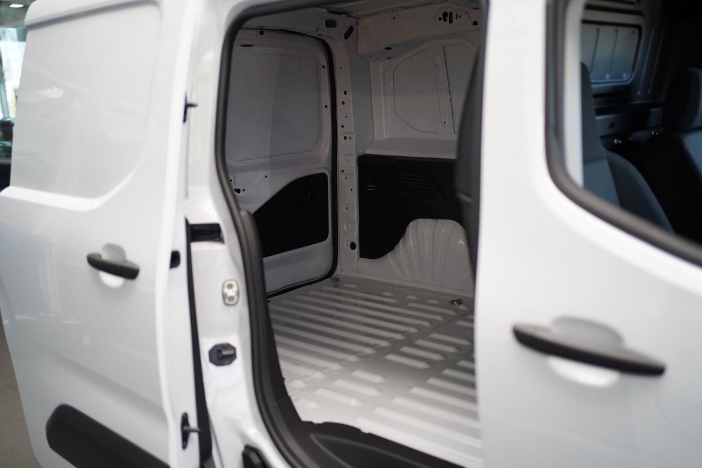 Fahrzeugabbildung Citroën Berlingo L1+ Elektro 100 99,6 % State of Health