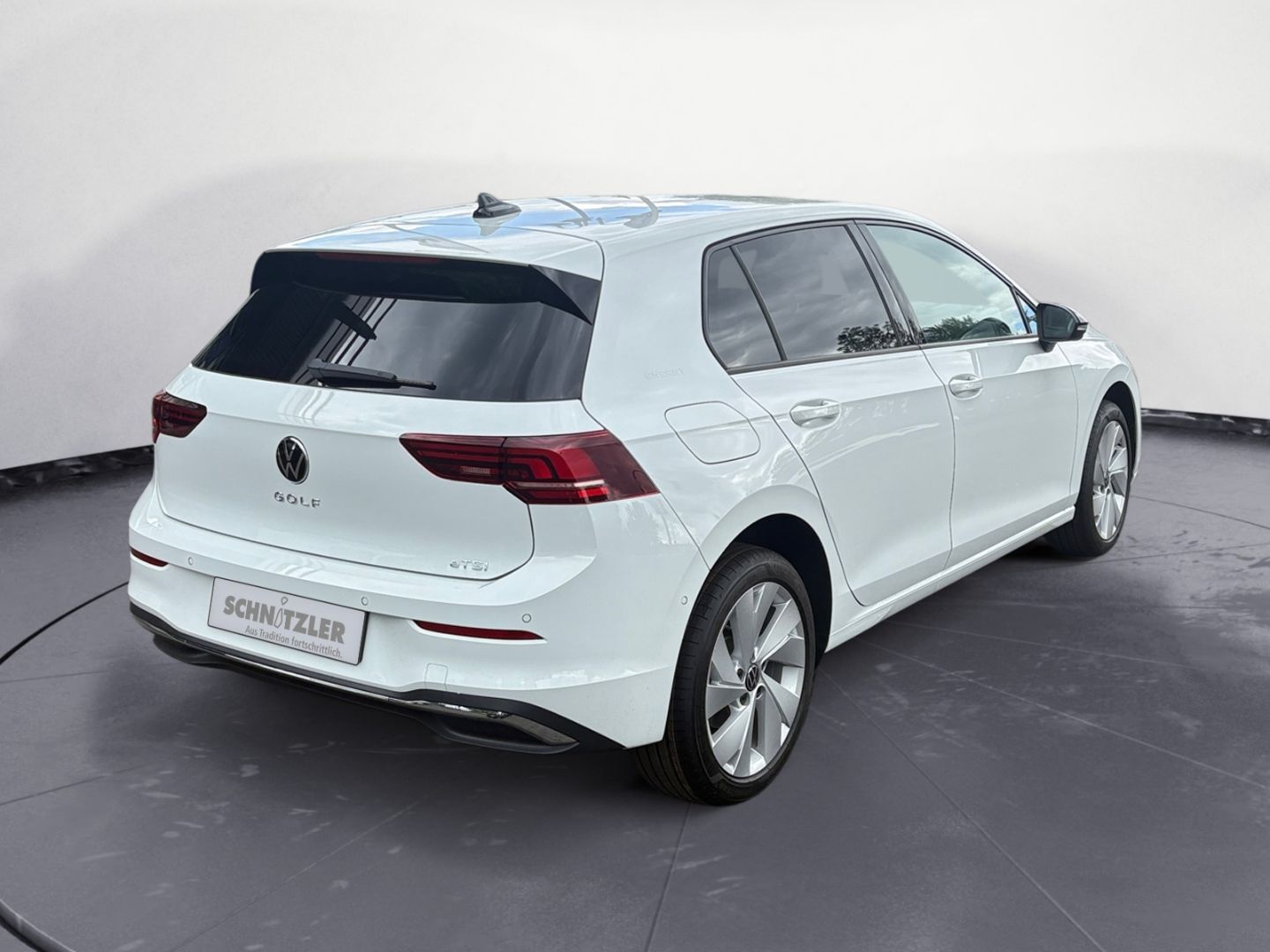 Volkswagen Golf 1.5 eTSI 85KW/116PS Energy + DSG + NAVI + P foto 5