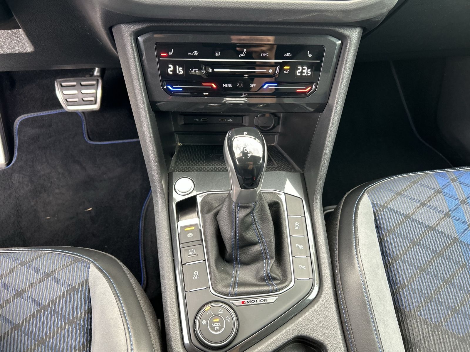 Tiguan R 4Motion, Matrix LED, AHK, Black Style,