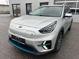 Kia Niro e-Niro Gold 64kWh*NAV*KAM*LED*T-LEDER - silberne Kia Niro