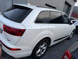 Audi Q7 e-tron 3.0 TDI quattro tiptronic - - Audi Q7 in Mainz