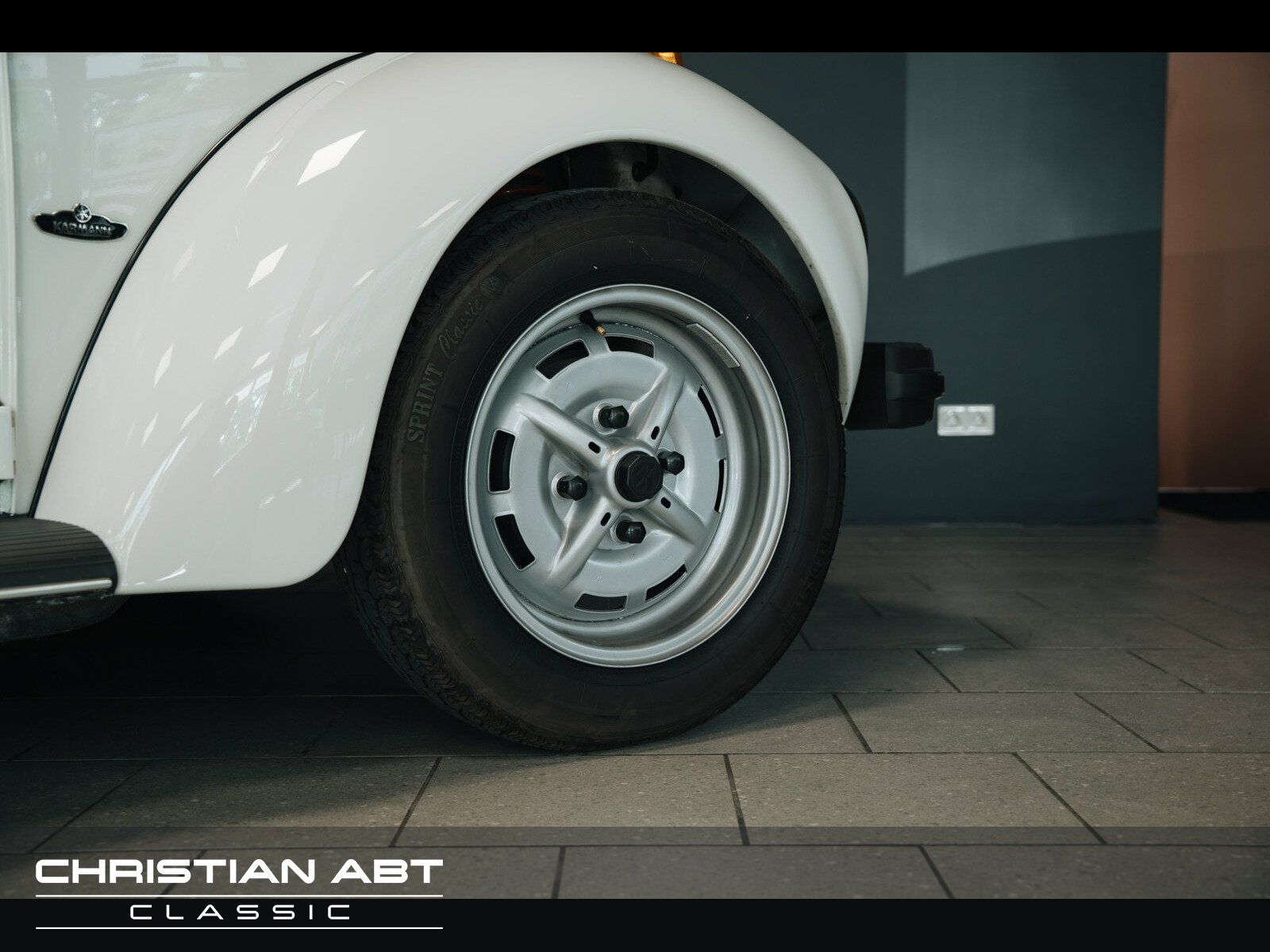 Fahrzeugabbildung Volkswagen Käfer 1303 Triple White / Orig. KM!