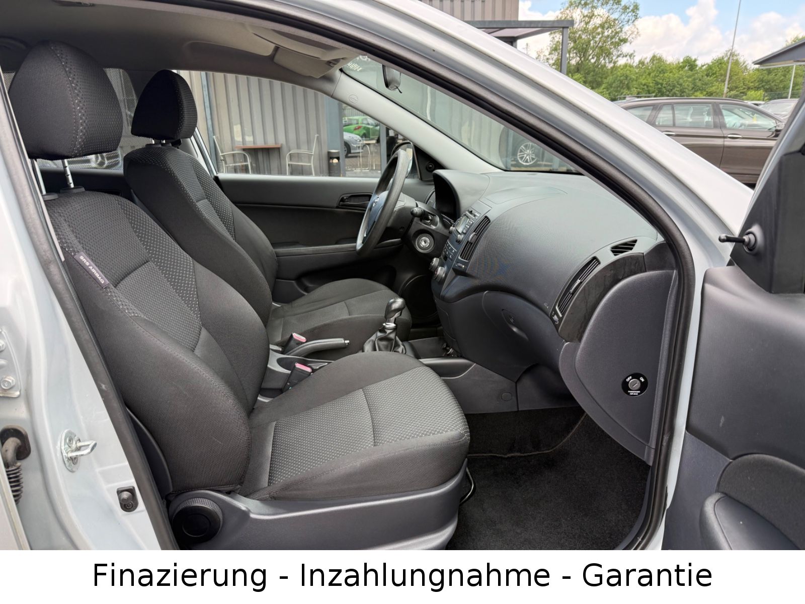i30 Edition+*KLIMA*NUR-93.000-KM*2.HAND*5-TÜREN