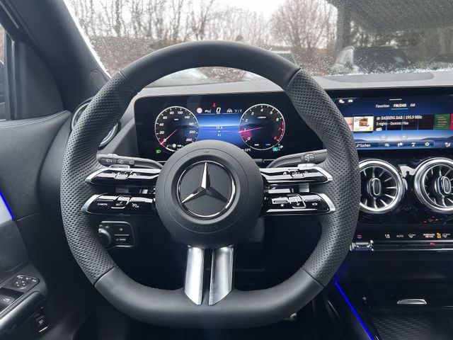 Mercedes-Benz GLA 180