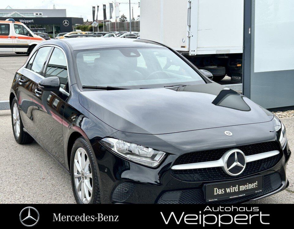 Mercedes-Benz A 180 Kompaktlimo MBUX DIGIDISPLAY PROGRESSIVE foto 2