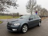 Skoda Octavia Combi 2.0 TDI Elegance SHZ*TEMP*PDC*KLIM - Skoda Octavia Elegance mit Diesel-Antrieb