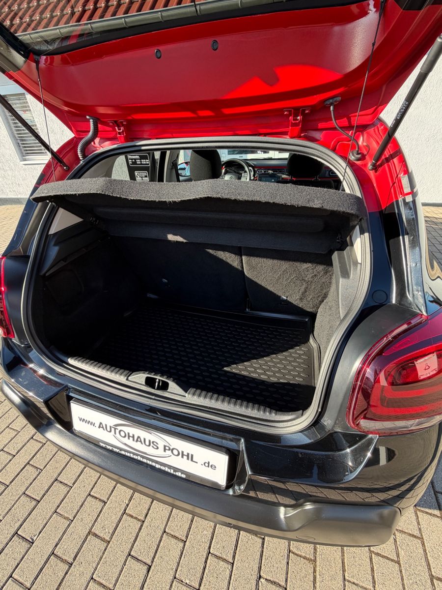 Fahrzeugabbildung Citroën C3 Pure Tech 110 S&S EAT6 SHINE