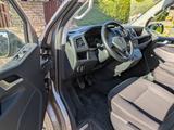 Volkswagen T6 Multivan Trendline 2,0 TDI - Volkswagen T6 Multivan: Beige