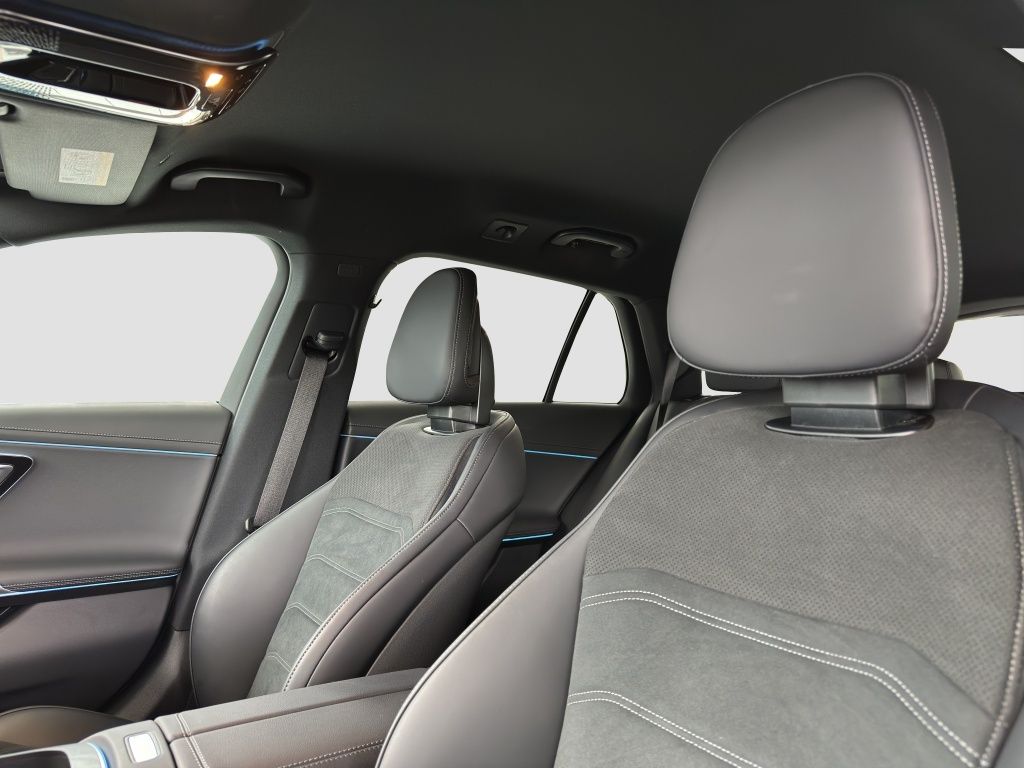 Fahrzeugabbildung Mercedes-Benz E 300 de T-Modell mit EQ Hybrid Technologie AHK