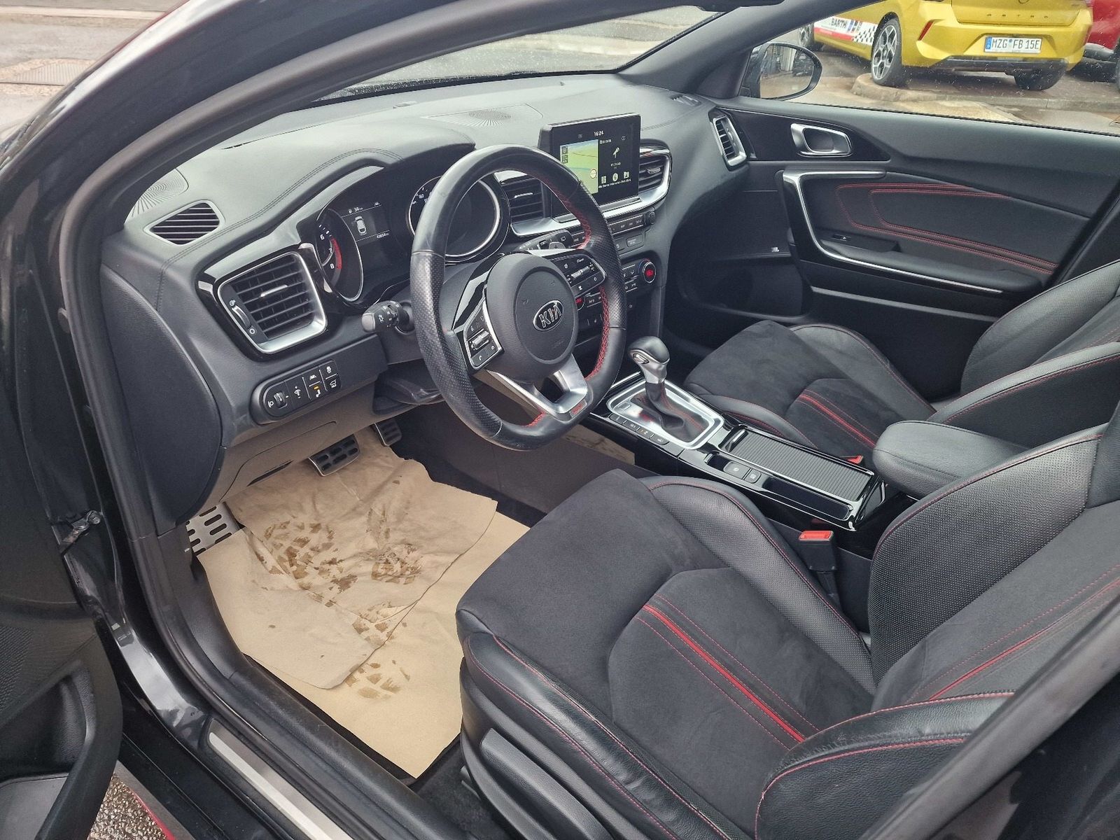 Fahrzeugabbildung Kia ProCeed GT, Navi Paket,Leder,Navi,Kamera