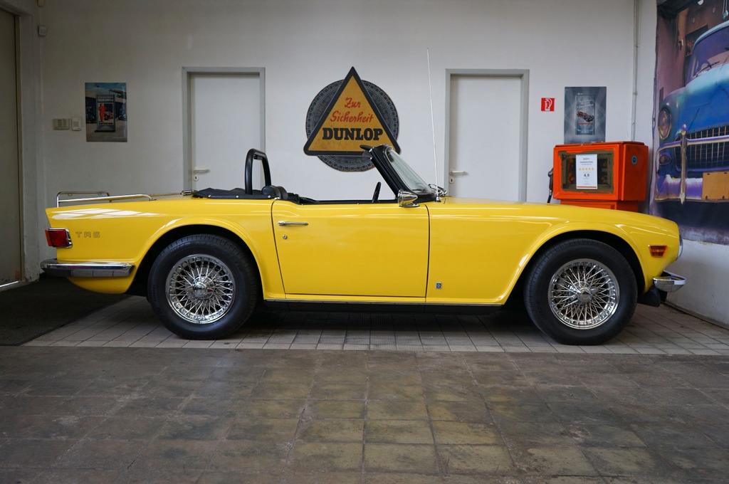 Triumph TR6